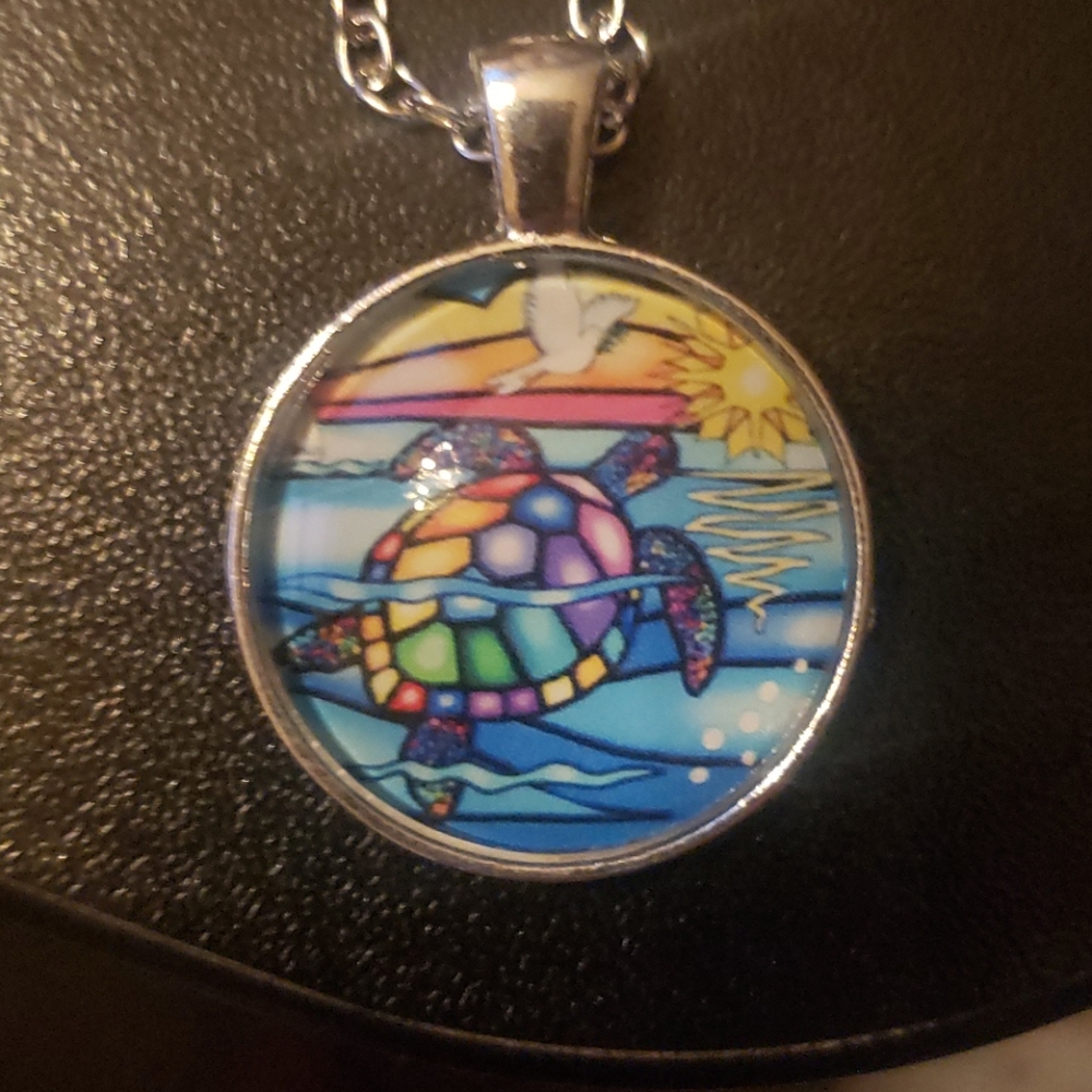 Unique mosaic turt pendant!